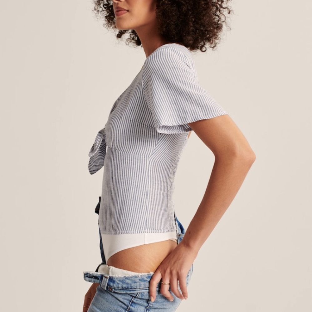 NWT Tie-Front Bodysuit - Picture 3 of 9
